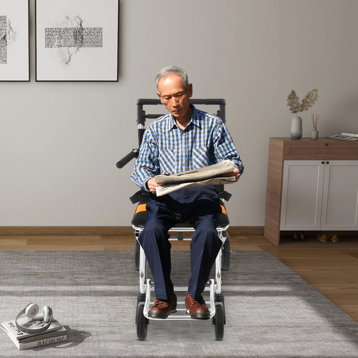 Folding Wheelchair for Seniors 160kg Capacity Lightweight Transport Chair