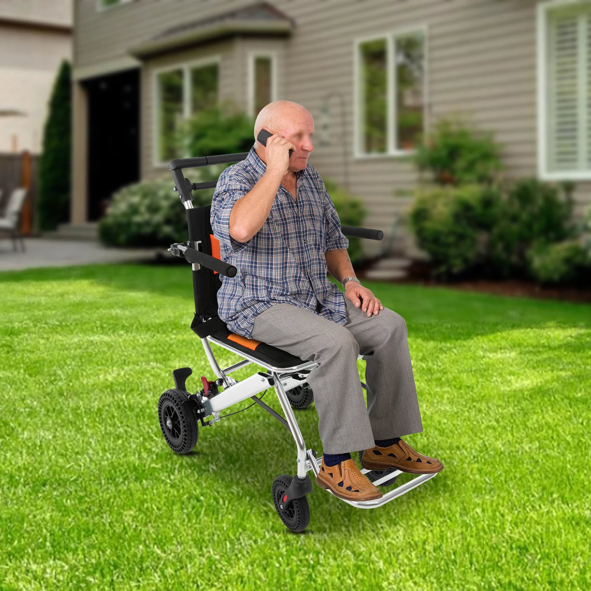 Folding Wheelchair for Seniors 160kg Capacity Lightweight Transport Chair