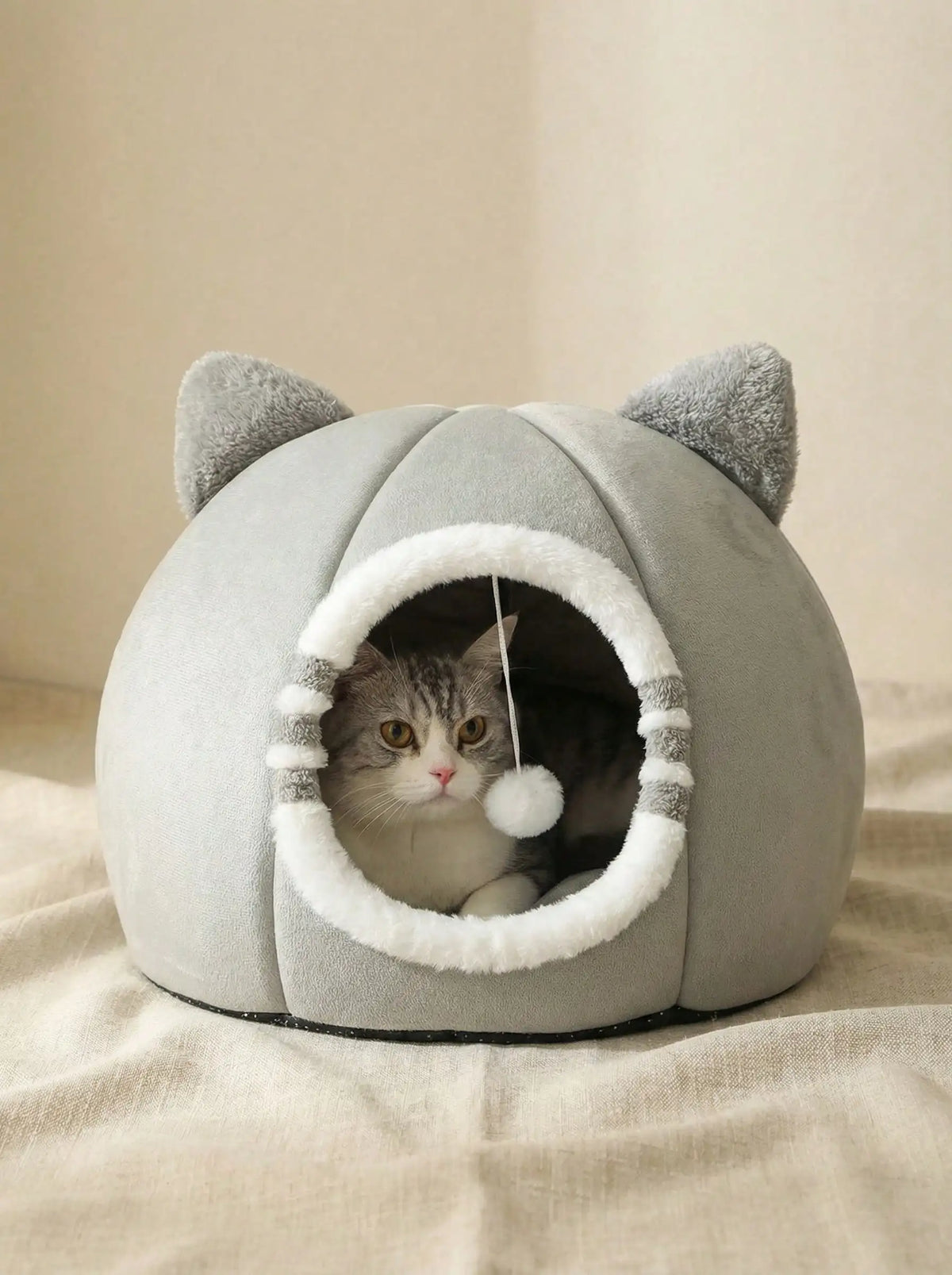 Washable Cat Bed for Indoor Cats with Anti Slip Base